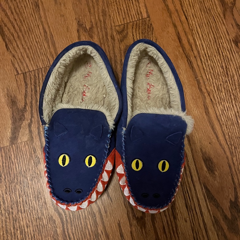 boys mini boden slippers